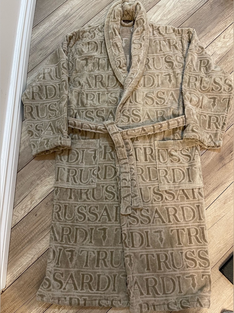 Trussardi Home Logo Print Plush Cotton Robe S/M newer worn